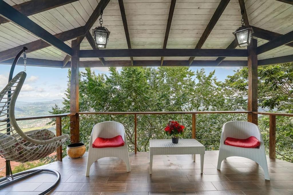 Вілла Mansion Dubai-Mountain-Jacuzzi-4Br-Jamaca De Dios Харабакоа Екстер'єр фото